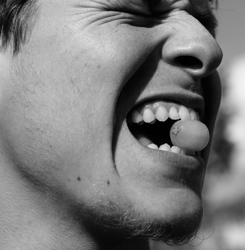 Spazzolino elettrico Oral-B con testina Sensi Ultrathin: caratteristiche, costo, vantaggi